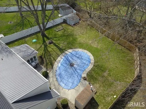 3826 Turf LN, Fort Wayne, IN 46804