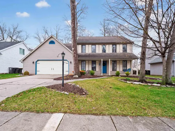 6216 Hunter Wood DR, Fort Wayne, IN 46835