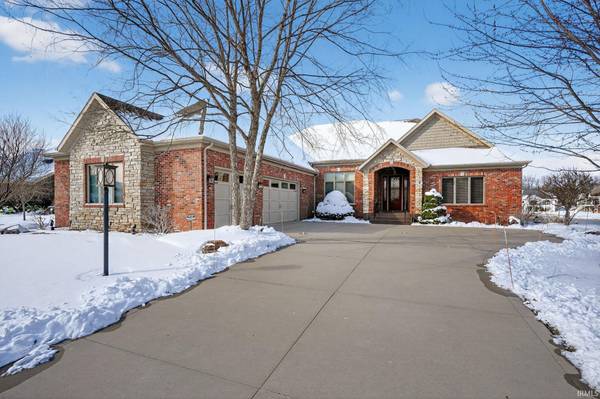18335 Donegal DR, South Bend, IN 46637-6050