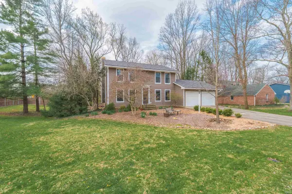 2750 E Buttonwood LN, Bloomington, IN 47401