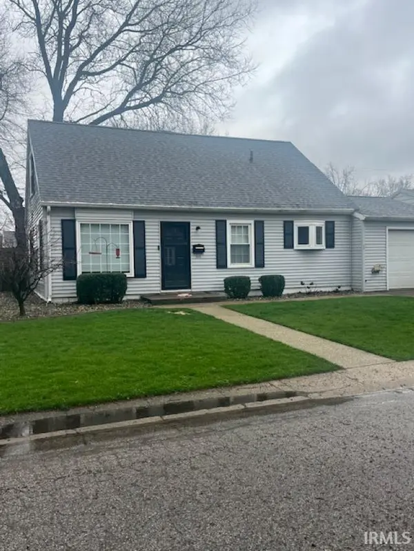 505 Ivy CT, Nappanee, IN 46550