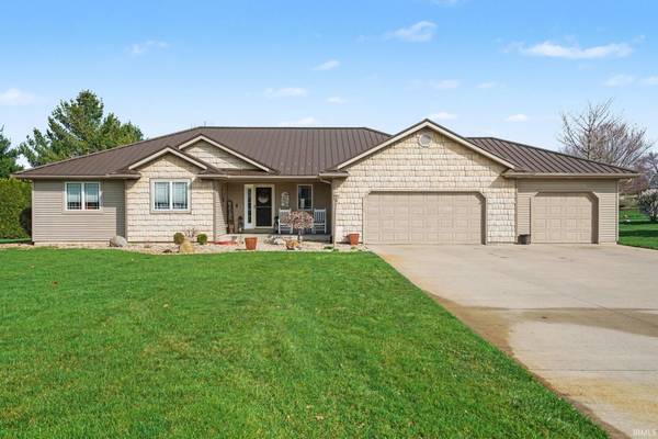 14541 Field Crest CT,  Middlebury,  IN 46540