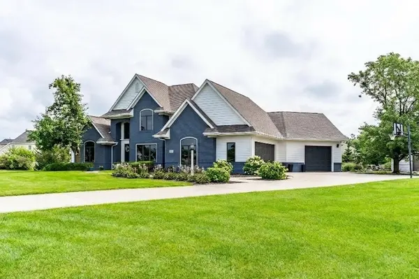 1615 Sycamore Hills Pkwy, Fort Wayne, IN 46814