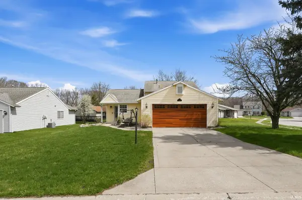 7808 Stonegate PL, Fort Wayne, IN 46825-3046