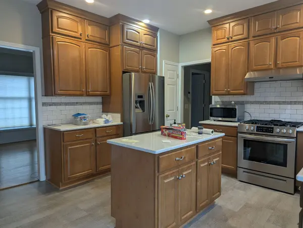 2454 S Paxton DR, Warsaw, IN 46580