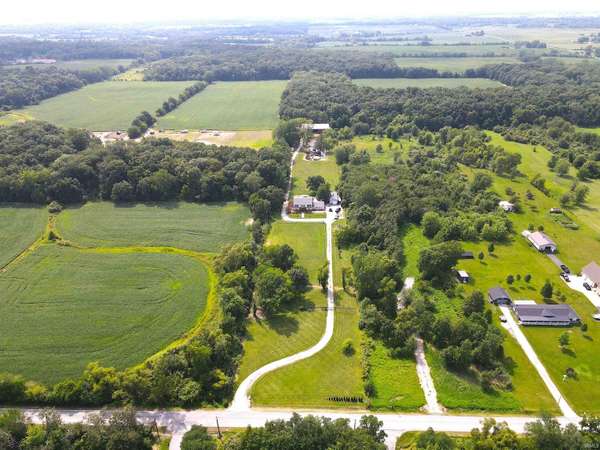 13226 County Line RD, Crown Point, IN 46307