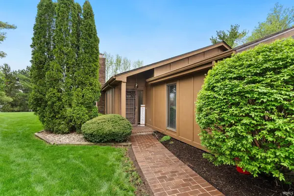 6618 Camberwell CT, Fort Wayne, IN 46804-4760