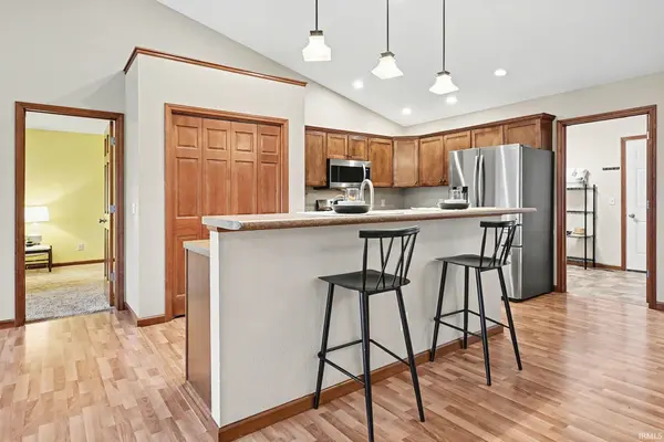 4028 N Aspen DR, Warsaw, IN 46582