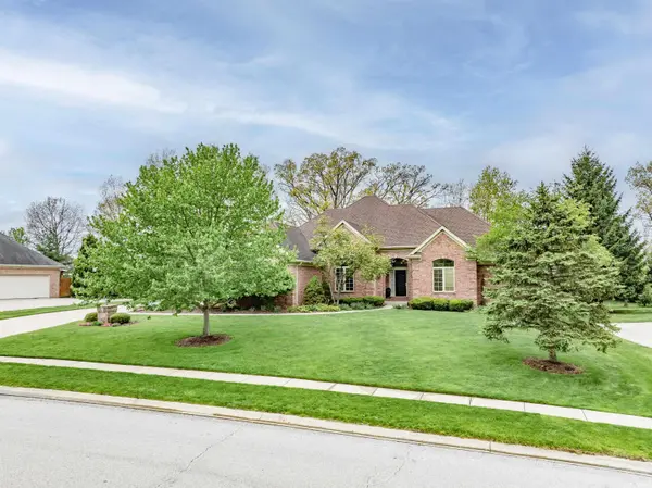 2228 Ladue LN, Fort Wayne, IN 46804