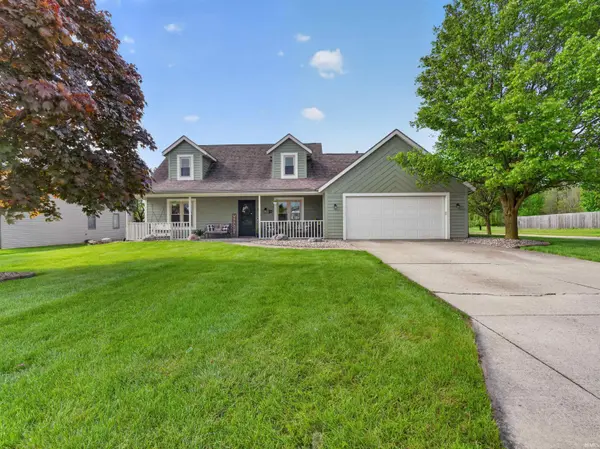 735 Woodland Springs PL, Fort Wayne, IN 46825