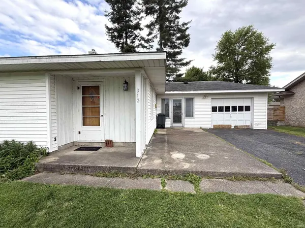 312 E Main ST, Farmersburg, IN 47850