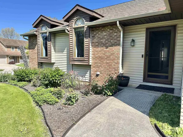 6501 Sedgemore PL, Fort Wayne, IN 46835-1334