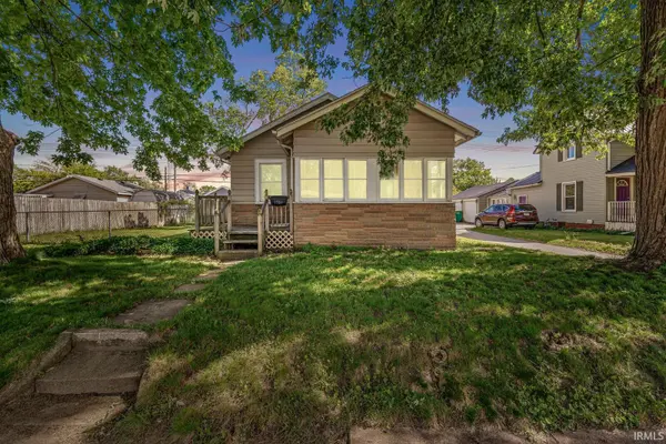 1731 Homewood AVE,  Mishawaka,  IN 46544