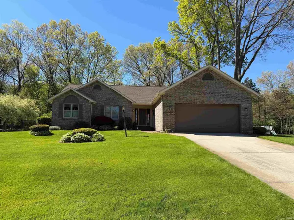 30084 Cobus Lake DR, Elkhart, IN 46514-9204