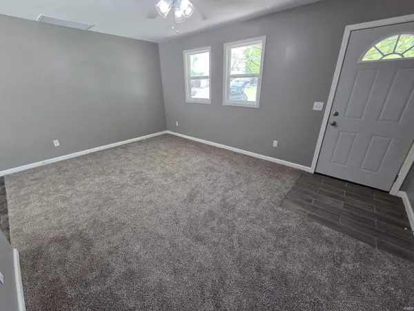 137 Staunton AVE, Churubusco, IN 46723