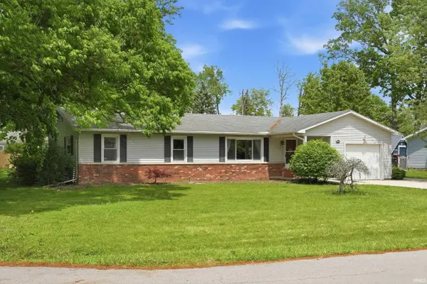 7105 Duane DR, Fort Wayne, IN 46835-4024