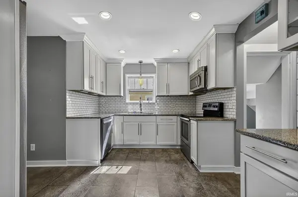 1709 Columbia AVE, Fort Wayne, IN 46805