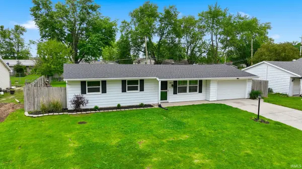 6211 Glenview DR, Fort Wayne, IN 46815-5319