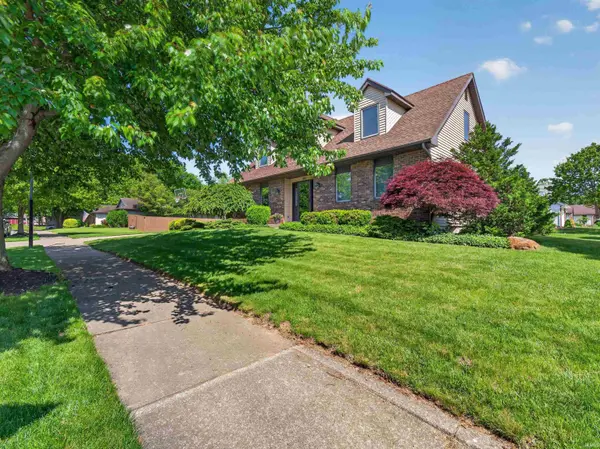 1525 Rapids WAY, Fort Wayne, IN 46825-5955