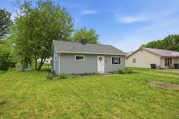 4711 W CEDAR CREST CIR, Fort Wayne, IN 46809