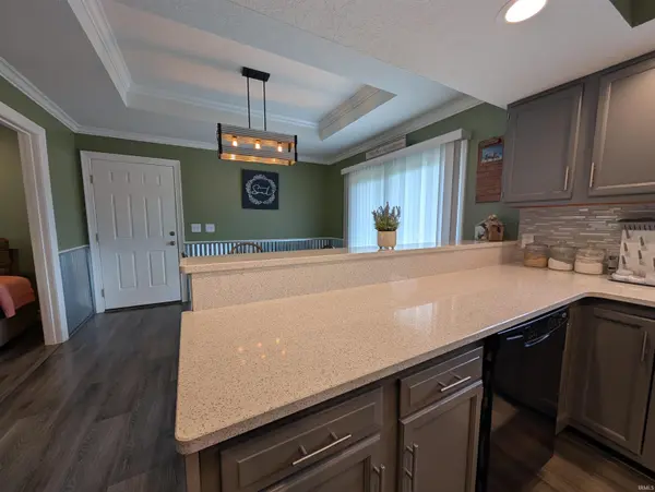 3423 E Meier CIR, Vincennes, IN 47591