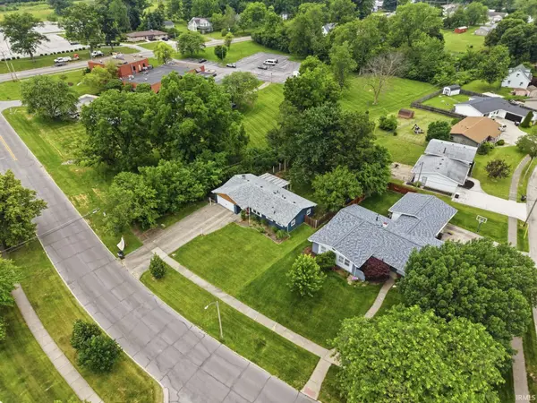 1621 Lindenwood AVE, Fort Wayne, IN 46808-1850
