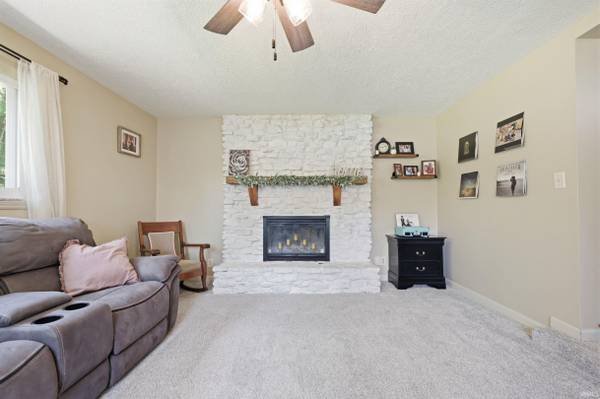 820 Stardust BLVD, Noblesville, IN 46060-1539
