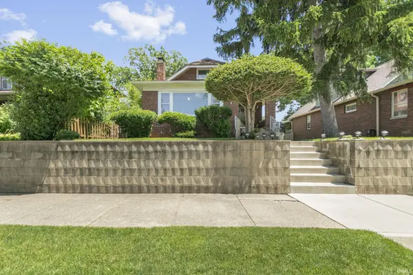 830 S 24th ST, South Bend, IN 46615