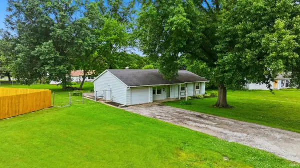 5109 Woodway DR, Fort Wayne, IN 46835