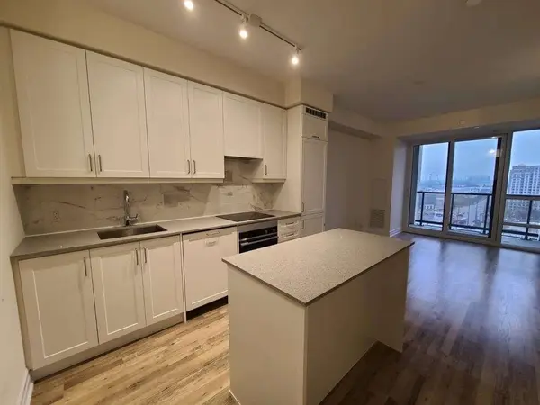 9085 Jane ST #1211, Vaughan, ON L4K 0L8