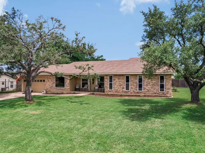1433 Windcrest DR, Round Rock, TX 78664
