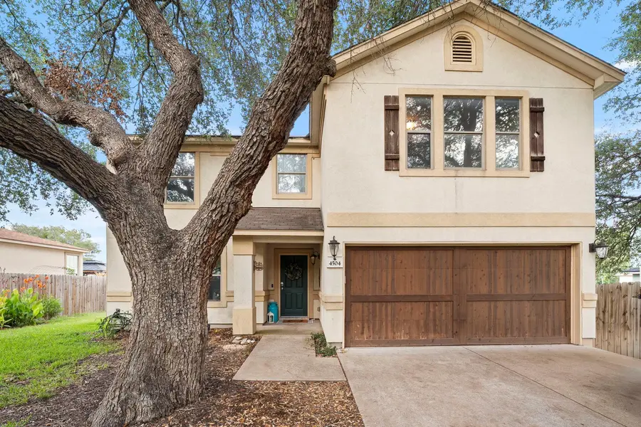 4504 Woodstock DR, Georgetown, TX 78633