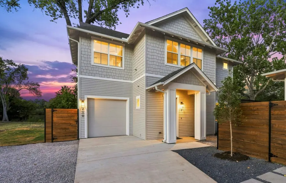 210 W Mockingbird LN #3, Austin, TX 78745
