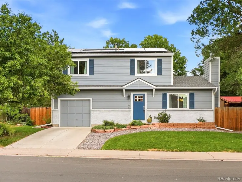 9105 W Bellwood, Denver, CO 80123