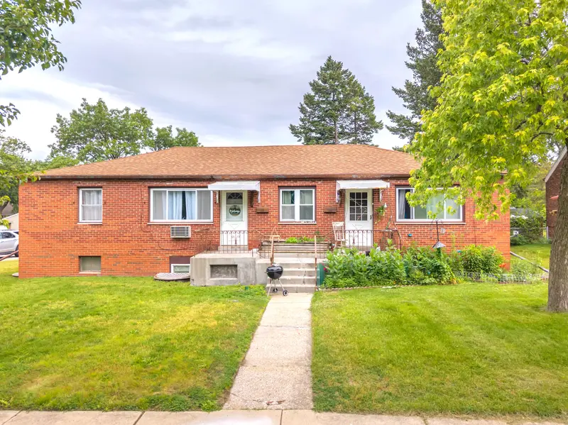 6803 Schneider AVE, Hammond, IN 46323