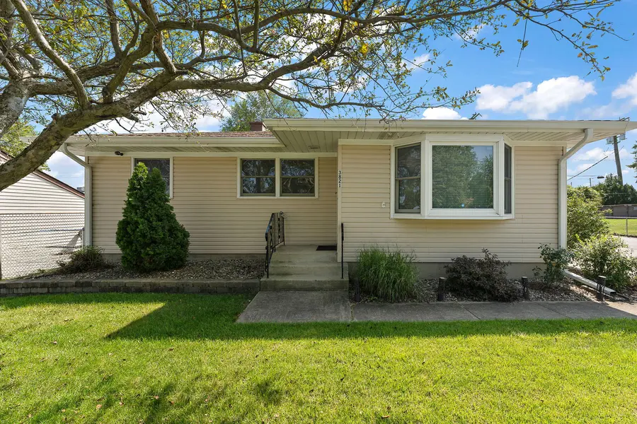 3821 W 80th AVE, Merrillville, IN 46410