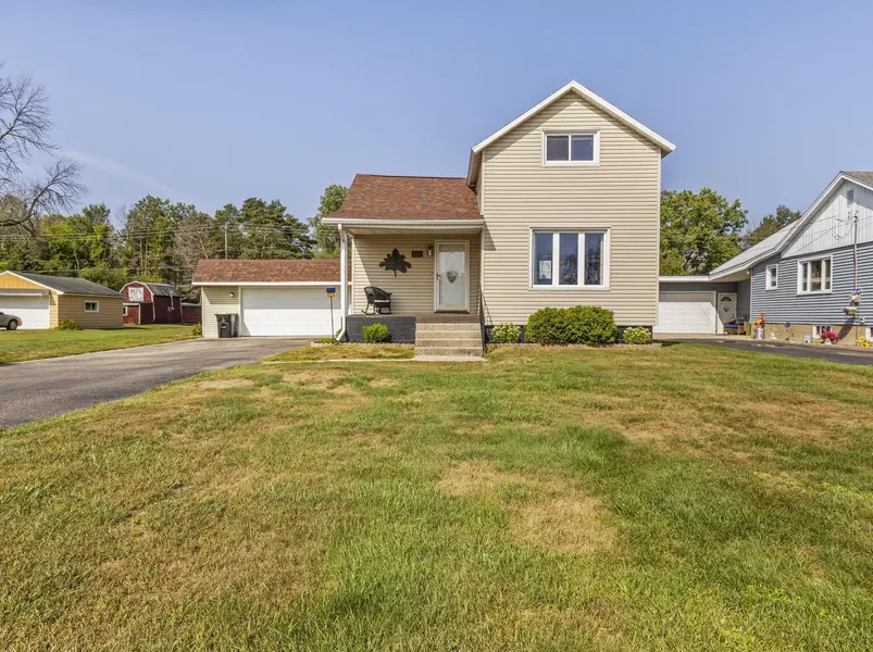 4301 10TH ST, Menominee, MI 49858