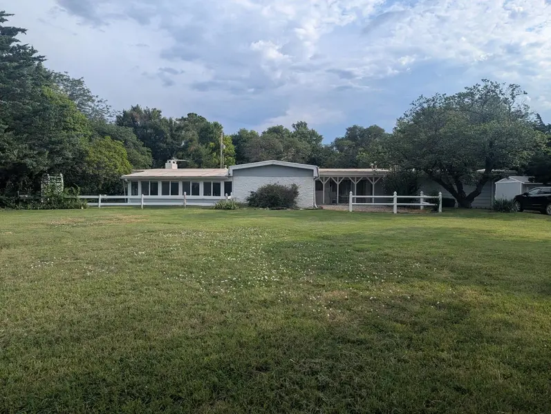 11600 E Wilshire, Wichita, KS 67207