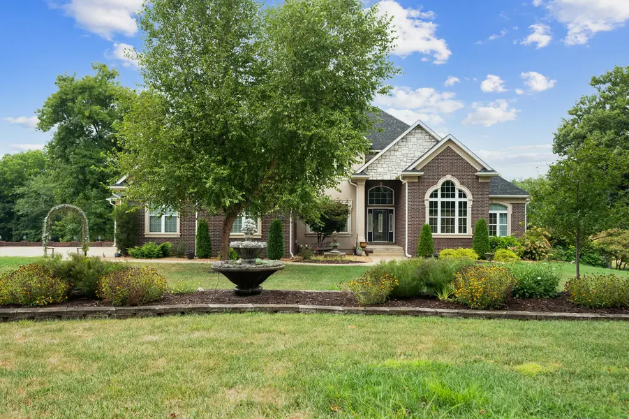8795 County Road 243, Webb City, MO 64870