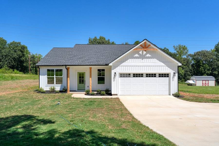 366 E Boundary DR, Spartanburg, SC 29303