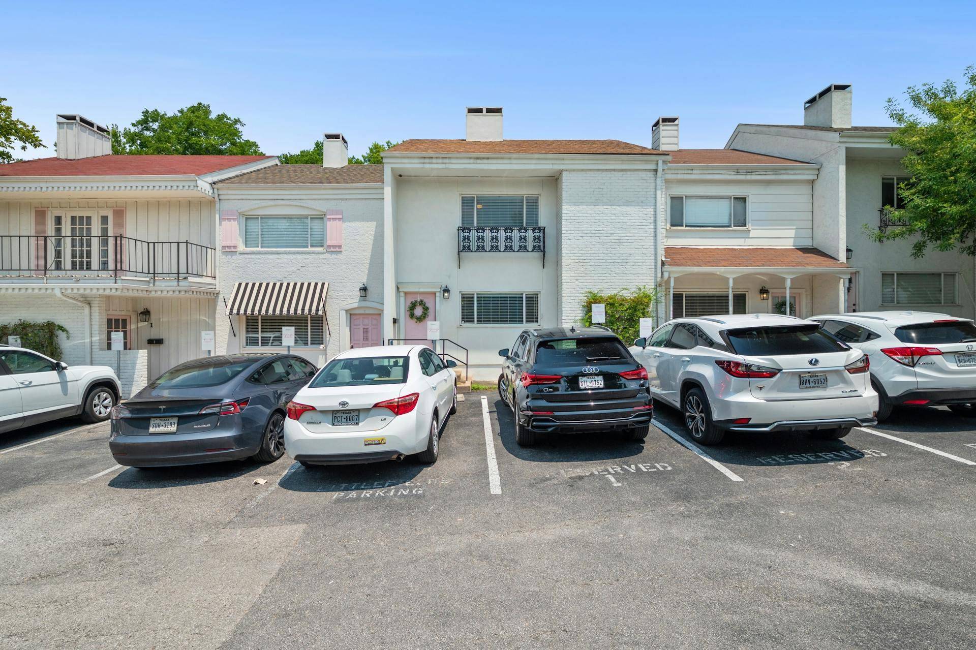 2401 Winsted LN #2, Austin, TX 78703