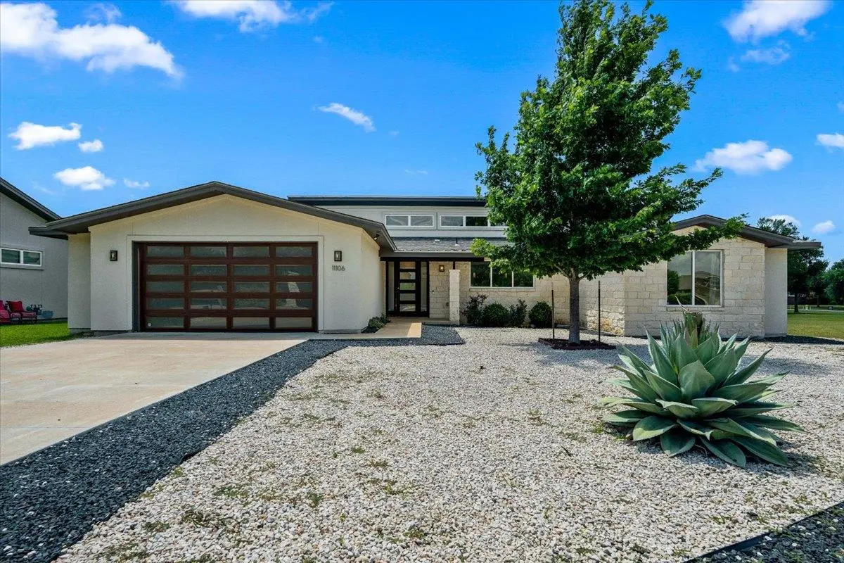 11106 Golf CV, Austin, TX 78747