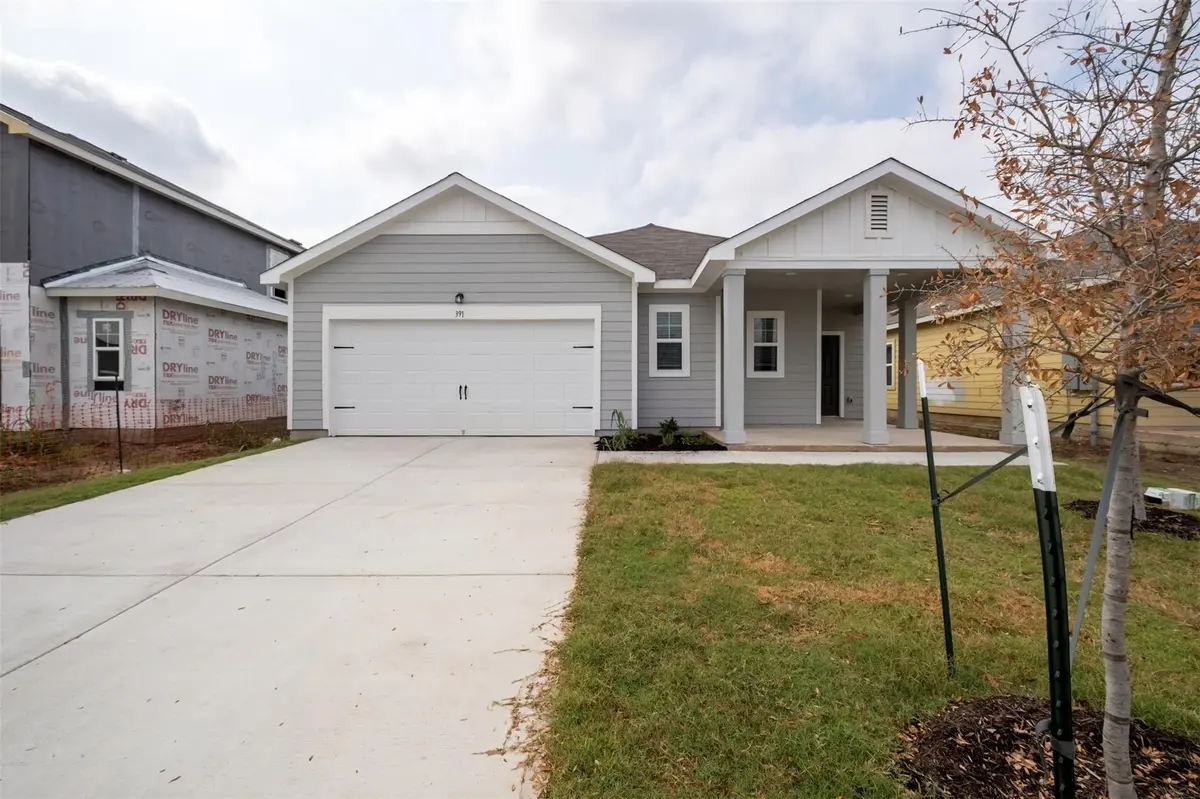 391 Wren LN, Kyle, TX 78640