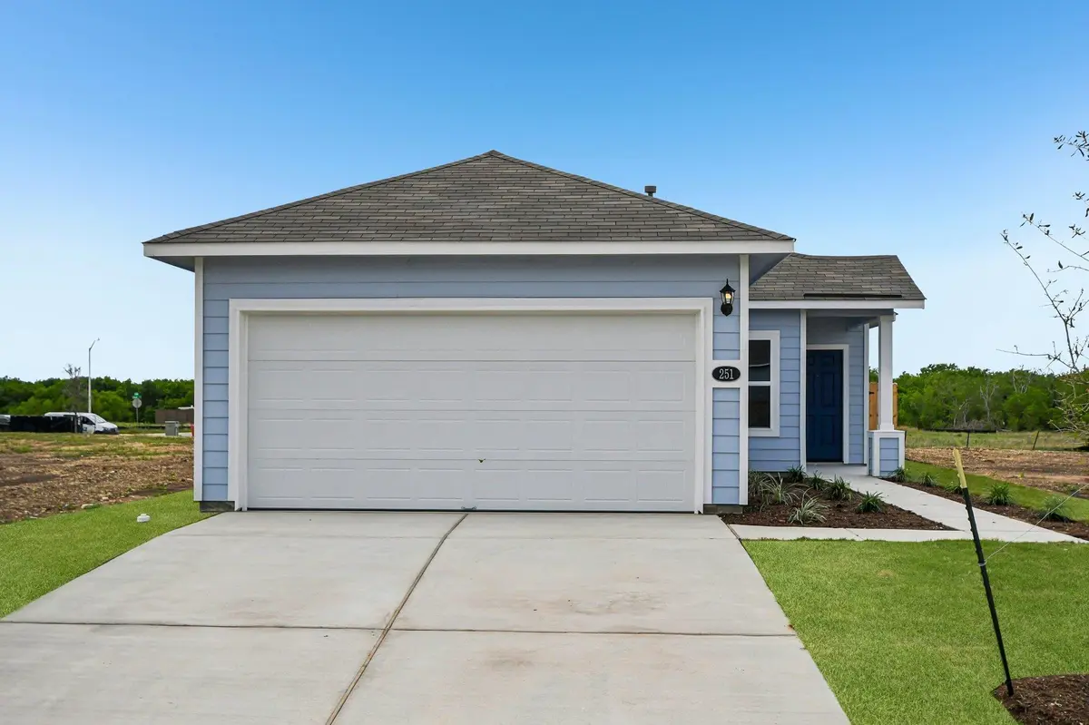 251 Haywood MNR, Maxwell, TX 78656