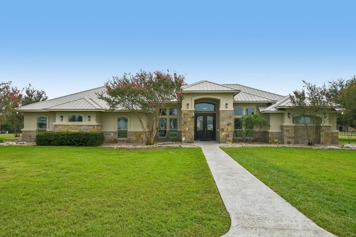6258 Miller LN, Belton, TX 76513