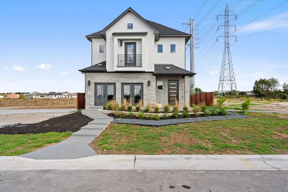 2006 Kit CIR, Austin, TX 78758