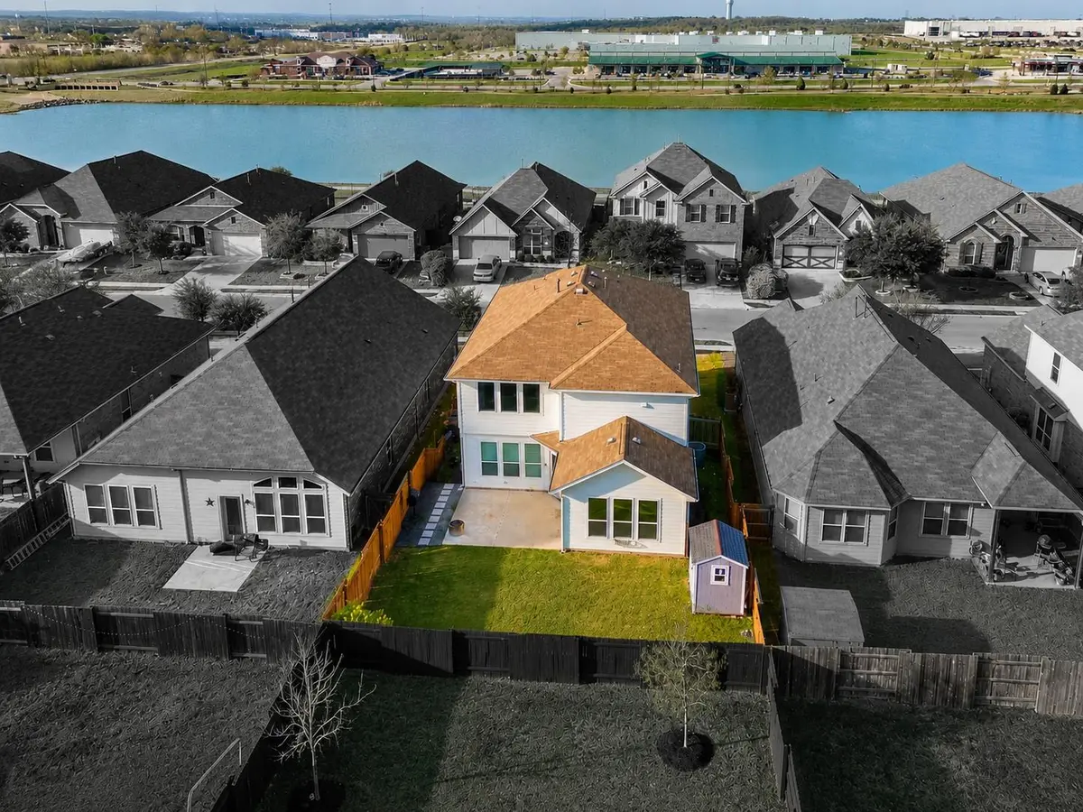 604 Vista Gardens DR, Buda, TX 78610