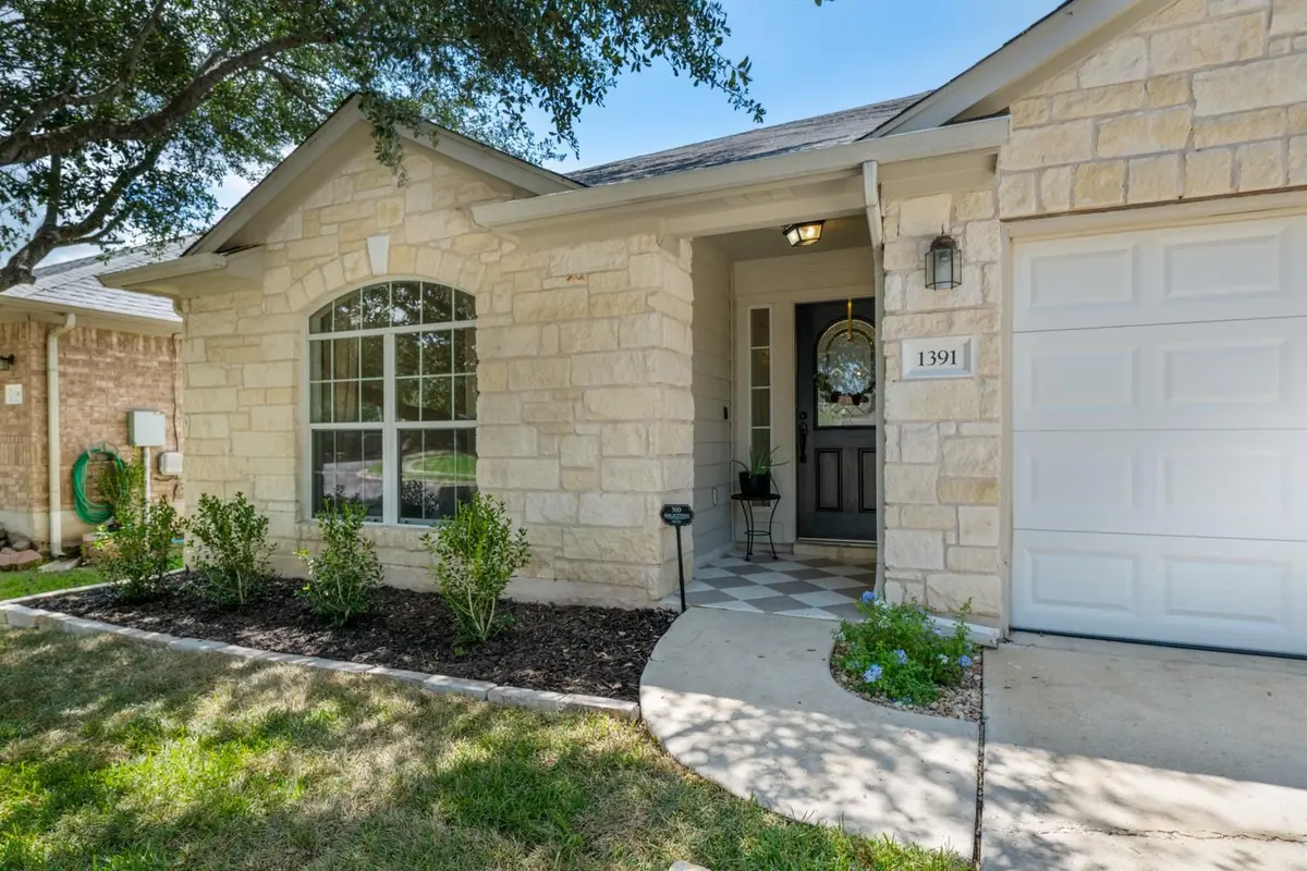 1391 Stone Rim LOOP, Buda, TX 78610