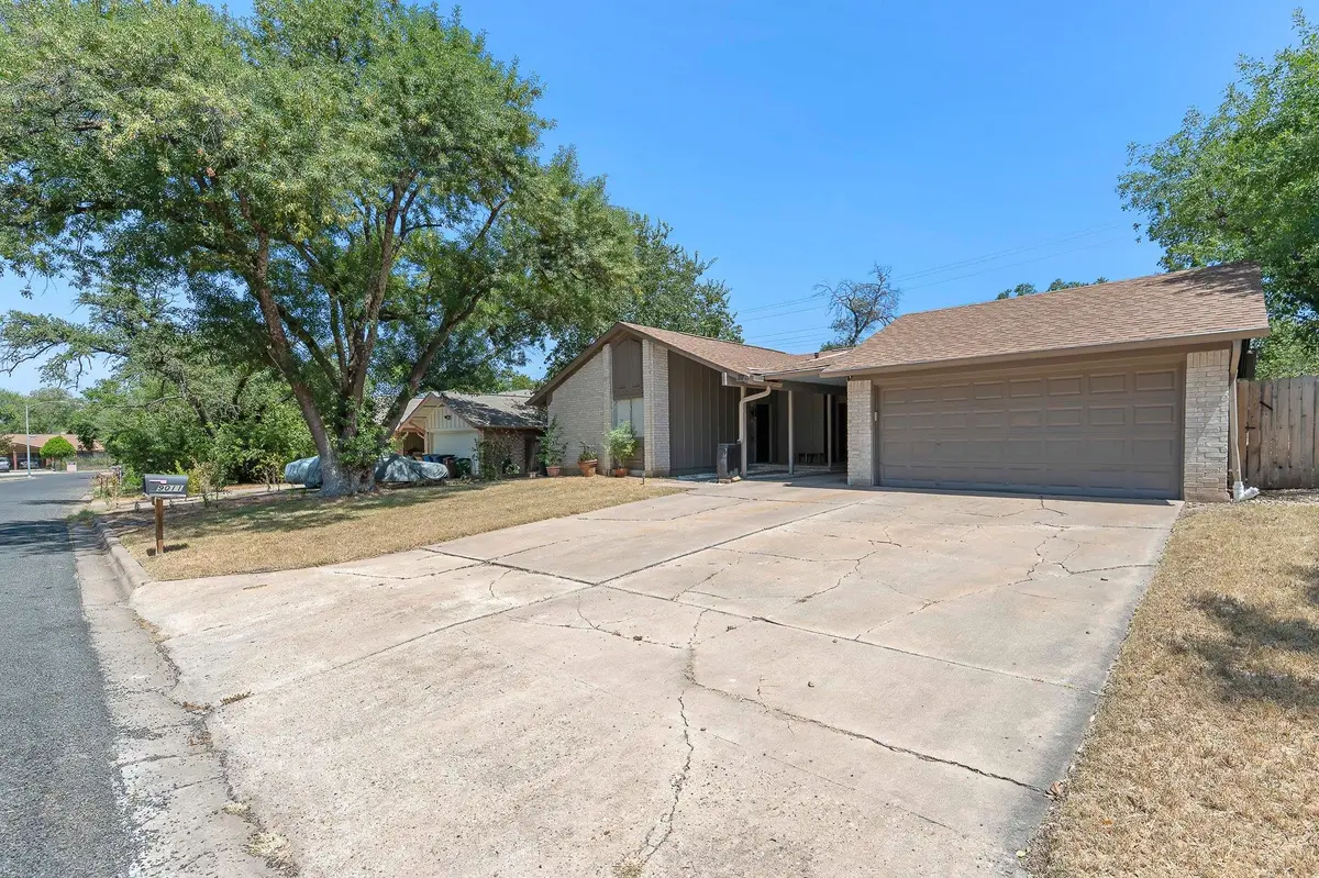 9011 Quail Valley DR #A, Austin, TX 78758