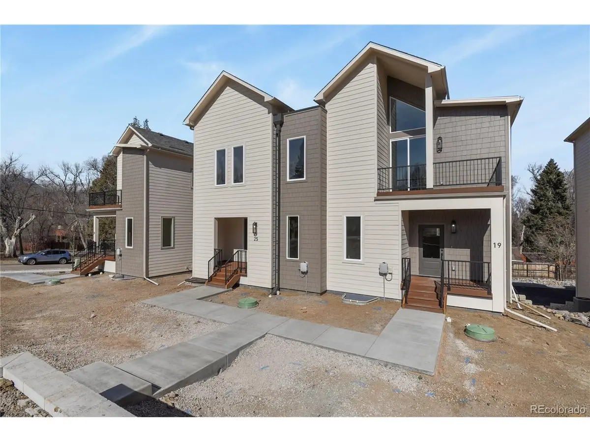 7 Noyer, Colorado Springs, CO 80906
